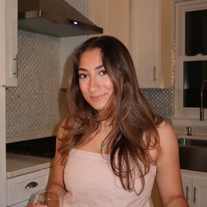 Meet your Posher, Maddie